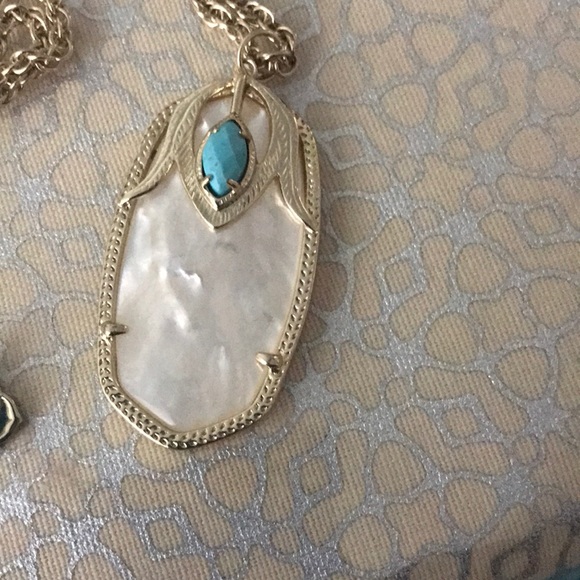 Kendra Scott Necklace - Picture 3 of 7